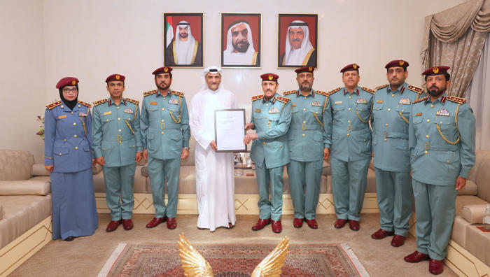 hamad al sharqi receives officers of fujairah police general headquarters
