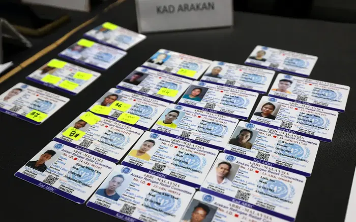 5 myanmar nationals held for running unhcr card forgery ring