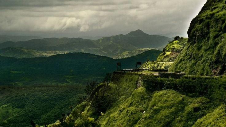 Explore Western Ghats Through Road Trips: A Gateway To India's Spellbinding Scenery