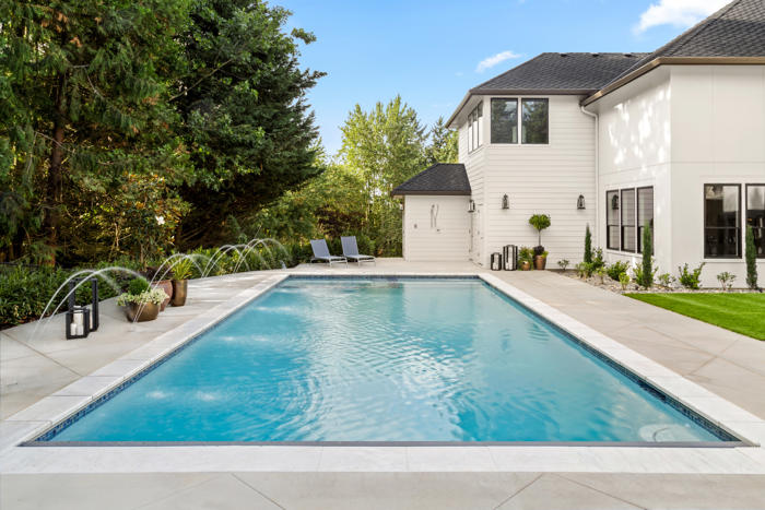 woman tries unsubtle strategy with husband to get backyard pool, it works
