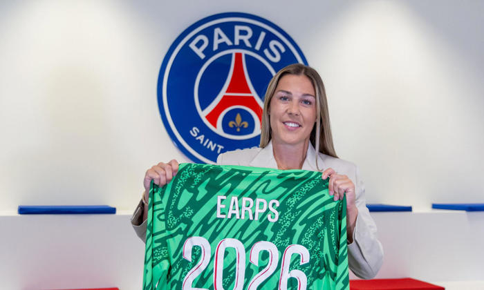 ‘i’m honoured to be a parisian’ – mary earps signs two-year deal at psg