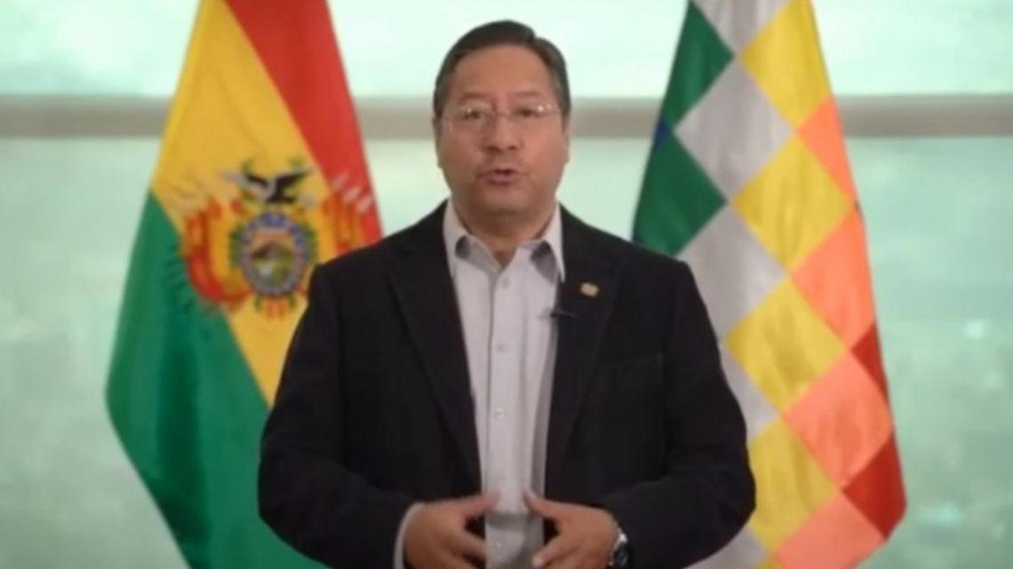 bolivia convocó a su embajador en argentina y le respondió a milei: 