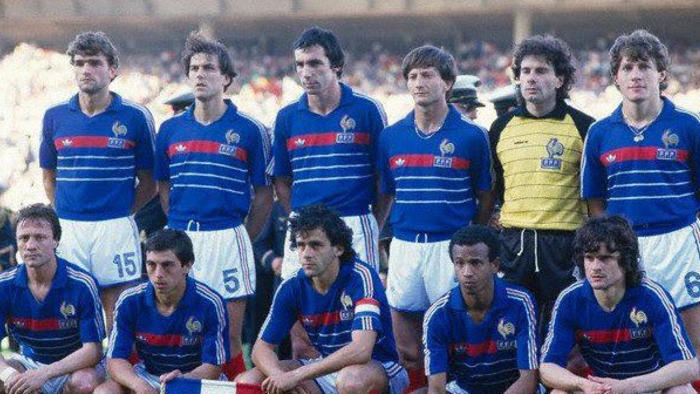 iker jiménez defiende su tuit con una foto de la antigua selección de francia: 