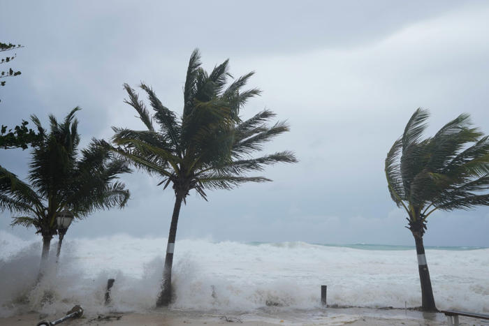 starker hurrikan «beryl» trifft in karibik auf land