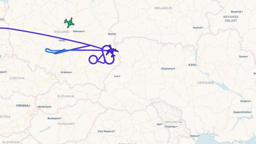 specjalne samoloty nato nad polską. pokazano mapę