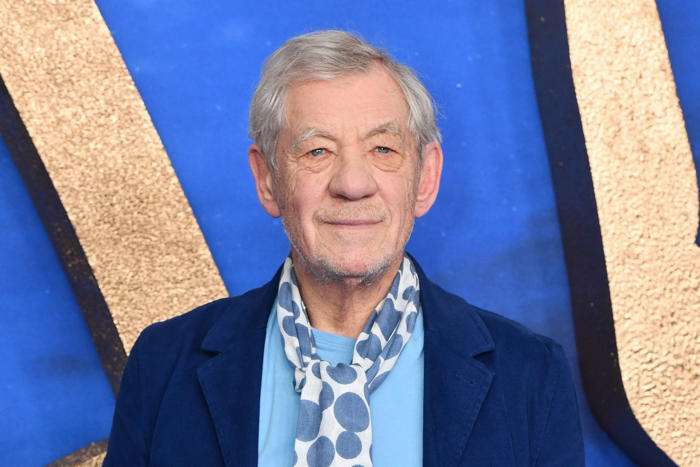 sir ian mckellen withdraws from national theatre tour after west end fall