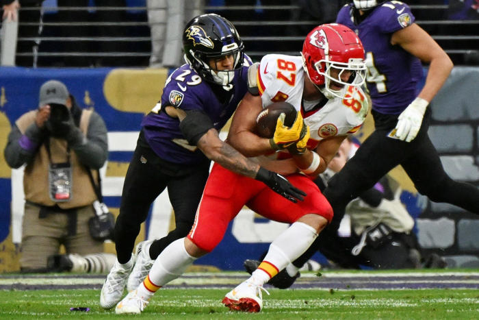 travis kelce was very impressed by the ravens' overall physicality