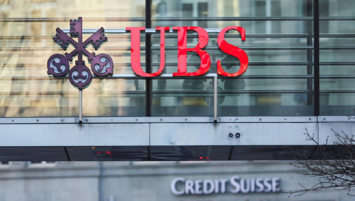 ubs completa fusión de su negocio suizo con credit suisse y marca deja de existir