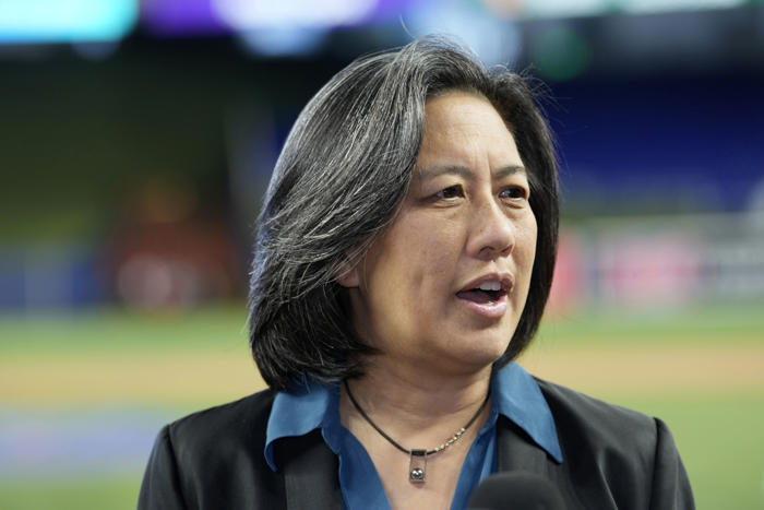 former marlins gm kim ng hired as senior adviser for athletes unlimited softball league