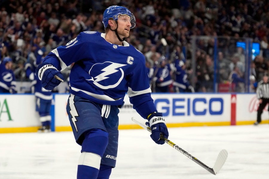 Steven Stamkos Joins Predators On 4-year Deal: Reports