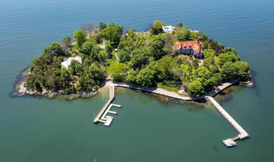 así es la isla privada en venta por 35m de dólares frente a la costa de connecticut