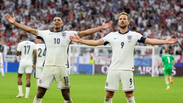 france advances to quarterfinals after late belgium own goal