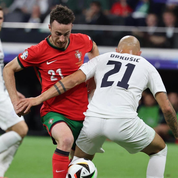 eurocopa: la selección de portugal derrotó a eslovenia y se medirá a francia en cuartos de final