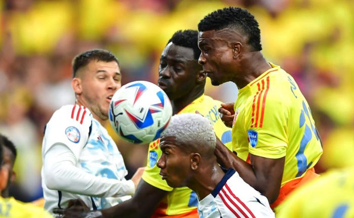 el primer jugador titular que colombia no pondría contra brasil para cuidarlo por tarjetas amarillas