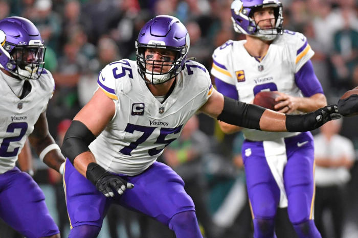 vikings roster preview: can brian o’neill stay healthy, return to top-10 form?