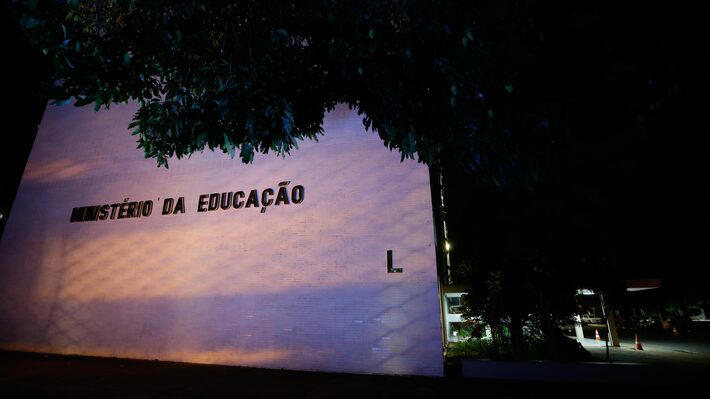 Até 31 de dezembro, o Ministério da Educação prevê a conclusão dos trabalhos que devem estabelecer os novos referenciais e o marco regulatório para a oferta de cursos de graduação EAD Foto: Dida Sampaio/Estadão - 17/11/2021