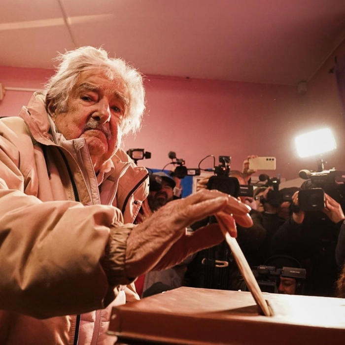 mujica, misterioso después de las internas: 