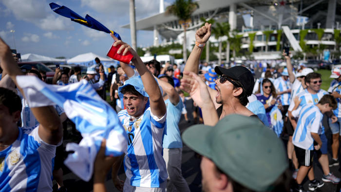 fans hacen historia en copa américa: el torneo alcanza el millón de asistentes; argentina es la que más llena