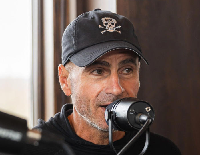 new golf show 'rolling the rock with alice cooper and rocco mediate' coming to siriusxm