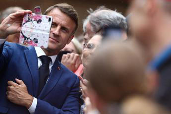 elezioni francia, piano anti le pen non decolla. macron: 