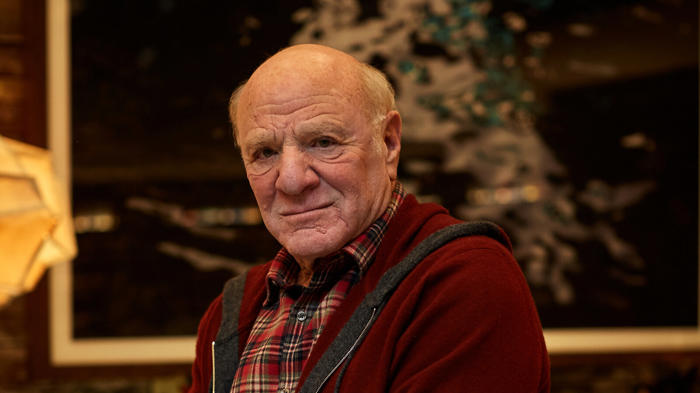 barry diller explores bid to take control of paramount