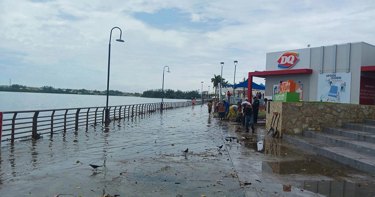 lluvias de 'chris' provocan caos en transporte público, liberan ‘cocodrilos’ y encharcan clínicas