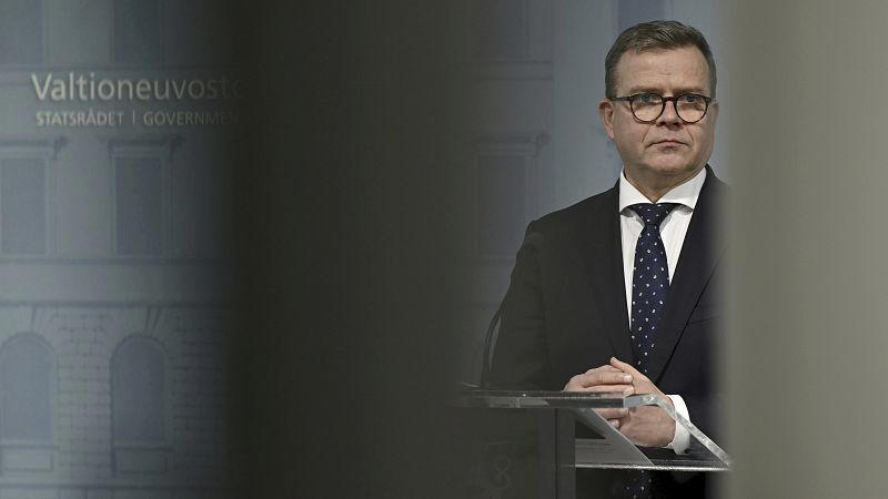 pm da finlândia pede ao parlamento que não enfraqueça projeto de lei para deportação de migrantes