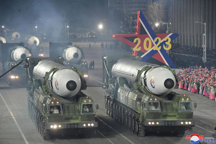 pyongyang diz ter testado míssil que pode transportar ogiva de grandes dimensões