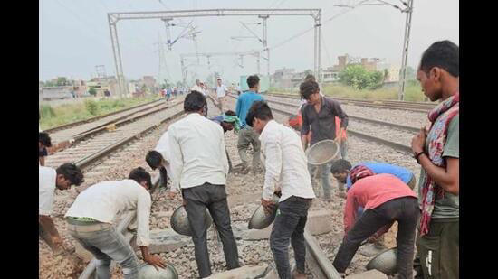 haryana: rail traffic on ambala-delhi route hit as goods train derails in karnal