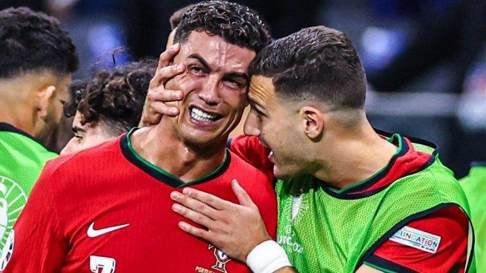 hasil euro 2024: portugal lolos 8 besar via adu penalti,cristiano ronaldo menangis