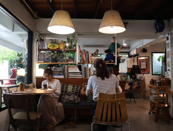 poony coffee ร้านกาแฟสไตล์โฮมมี่ ฝีมือหนุ่มไทย อดีตบาริสต้าออสเตรเลีย