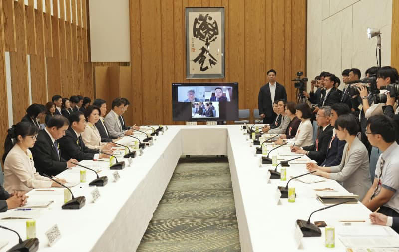 食品ロス「さらに削減を」 推進会議で岸田首相指示