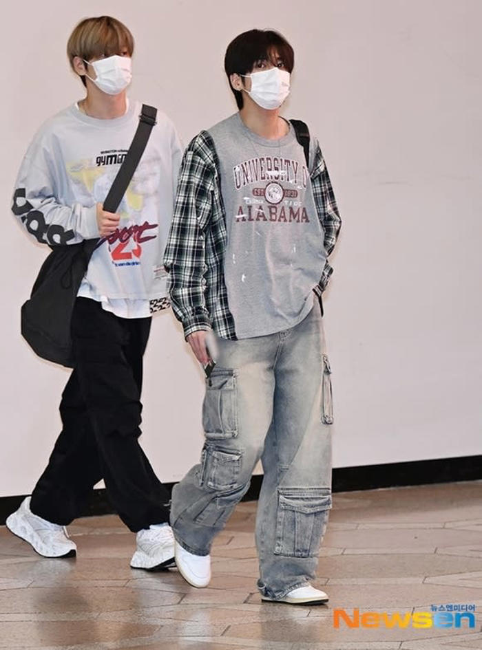 【photo】tomorrow x together、日本活動のため出国…ボムギュは松葉杖で空港に（動画あり）