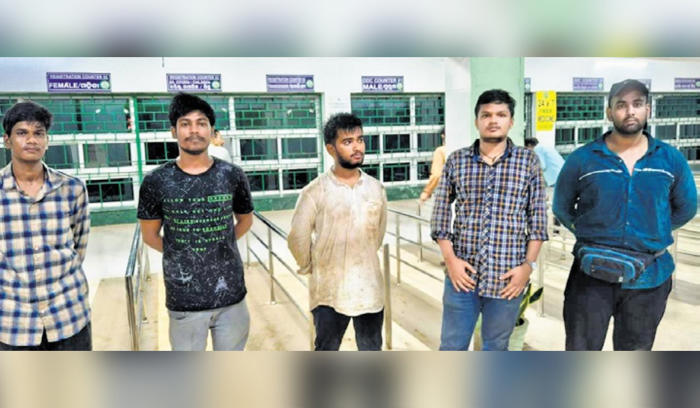 five students lost in dense saptasajya forest rescued