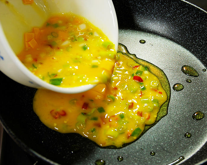 녹진한 체다 치즈 계란말이 만드는법