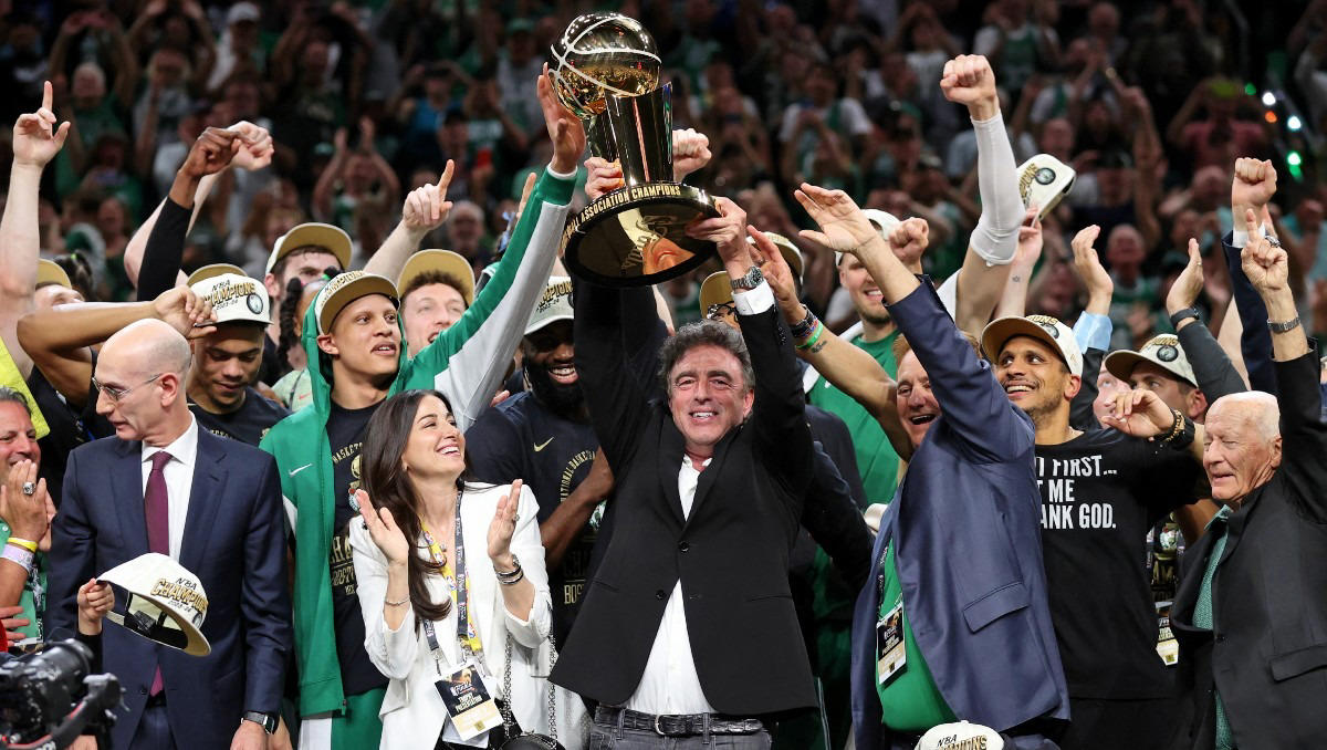 dueño de los celtics boston pone en venta al equipo tras conquistar campeonato de nba