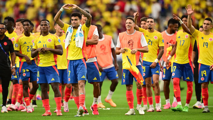 liderar el grupo y evitar a uruguay, el premio por el que compiten colombia y brasil en la copa américa