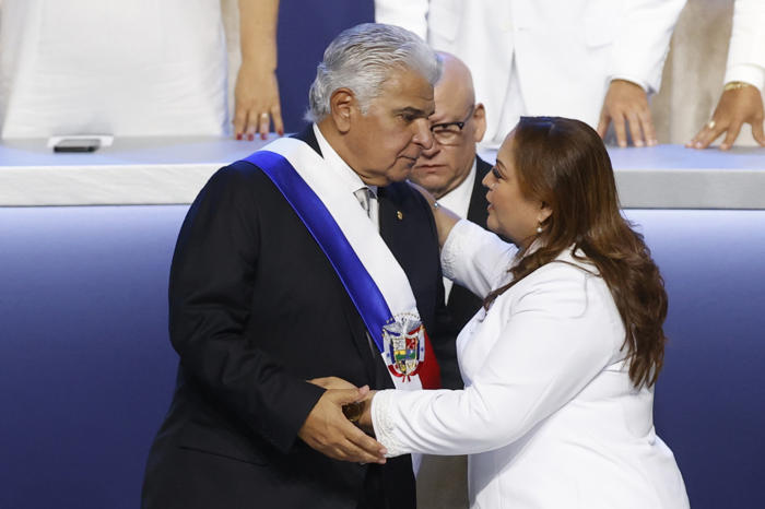 oficialismo se alía con partidos tradicionales y presidirá el parlamento de panamá