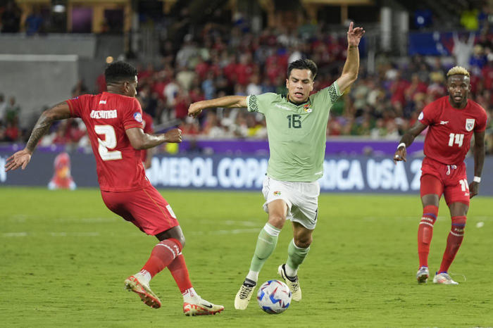 panama beats bolivia 3-1 to reach knockout rounds and help eliminate the u.s. from copa america