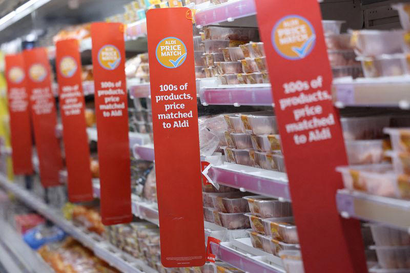 uk's sainsbury's sales up 3%, poor weather dents non-food demand