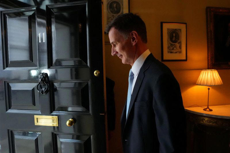 uk finance minister hunt in knife-edge election battle as 'true blue' conservatives lose faith
