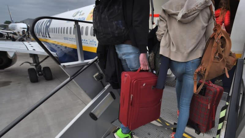 ryanair-passagier trickst airline mit dreister handgepäck-masche aus – und wird belohnt