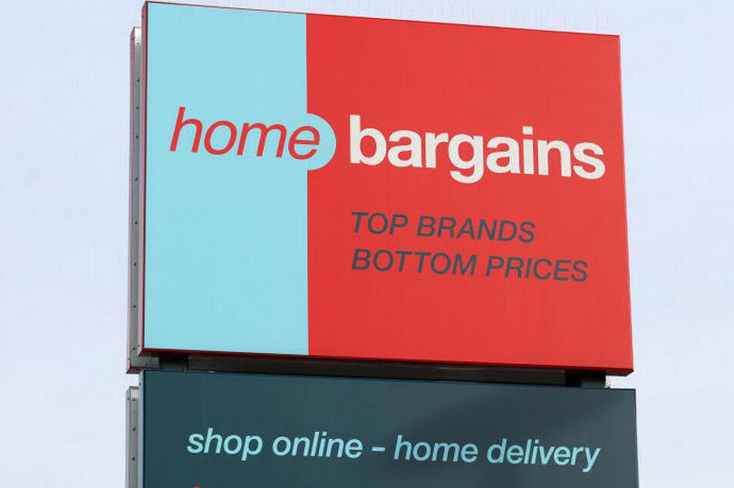 'elegant' £15 home bargains lamp 'just like' £95 white company version