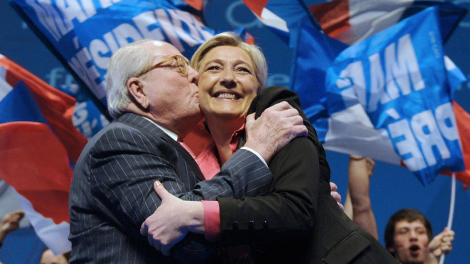 du fn au rn: voici comment le parti d'extrême droite est devenu la première force politique française en 50 ans