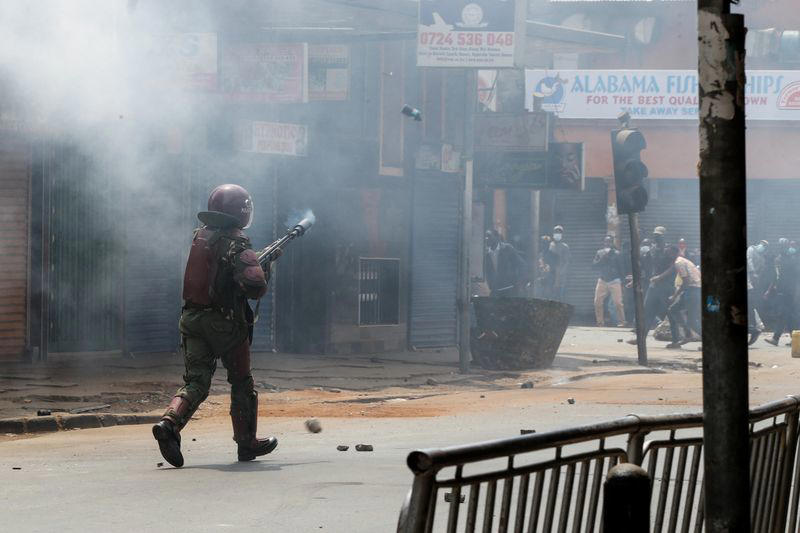 tear gas, stones and flames as kenya protesters say 'ruto must go!'