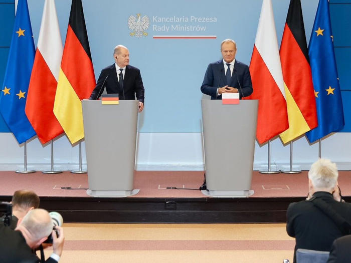 niemiecki dziennikarz zapytał tuska o reparacje. co odpowiedział premier?