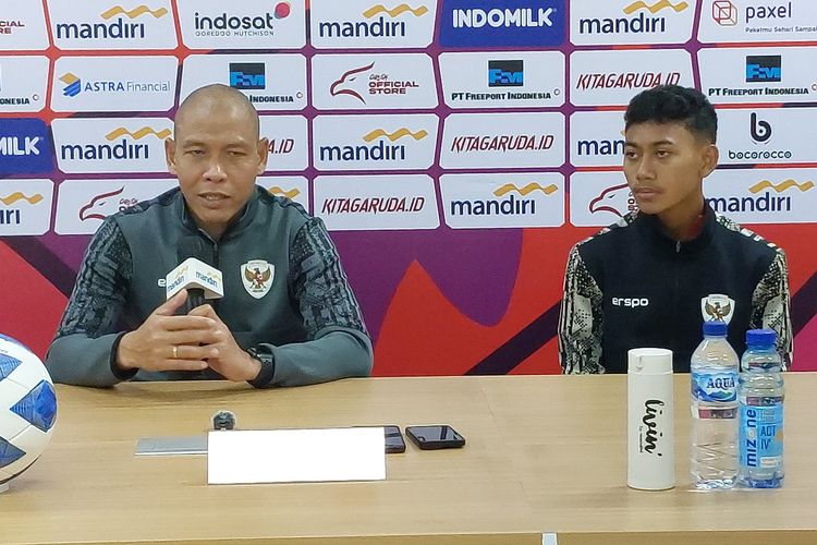 Tengah Sibuk Dengan Timnas U-16, Status Nova Arianto Sebagai Asisten ...