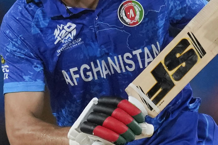 afghan women cricketers ask for international support for a refugee team