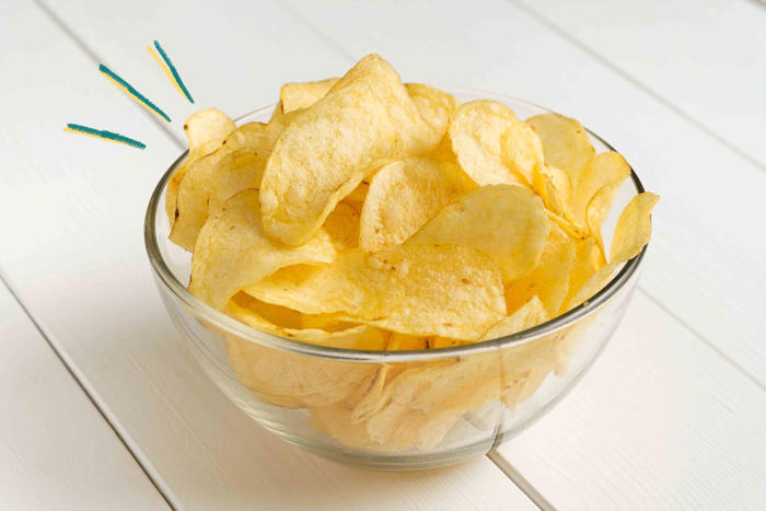 i asked 5 chefs to name the best potato chips, they all said the same brand