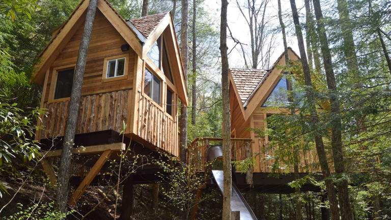 The Tradewinds Treehouse with hot tub located in the Red River Gorge area of Kentucky